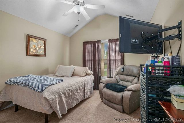 1114 Legend Creek Drive, Hope Mills, NC 28348