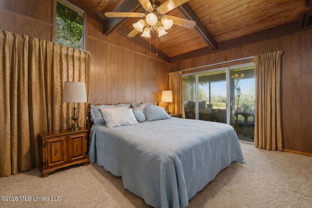2416 Rolling Meadows Road, Gautier, MS 39553