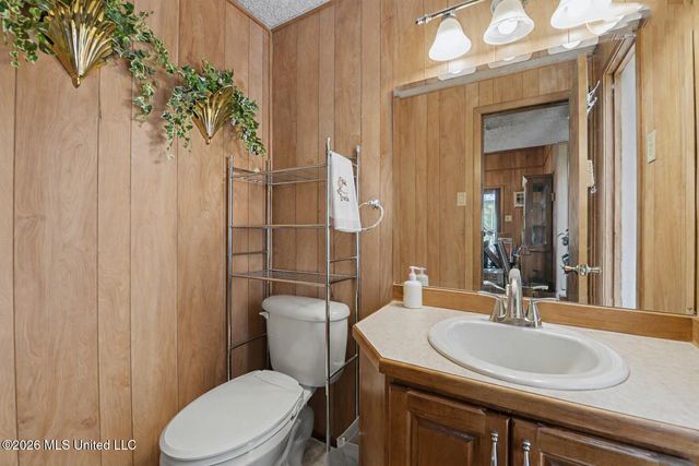 2416 Rolling Meadows Road, Gautier, MS 39553