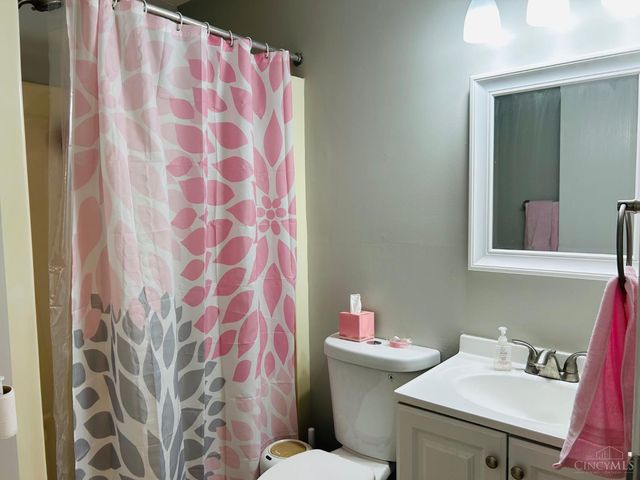 5944 Harrison Avenue, Green Twp, OH 45248