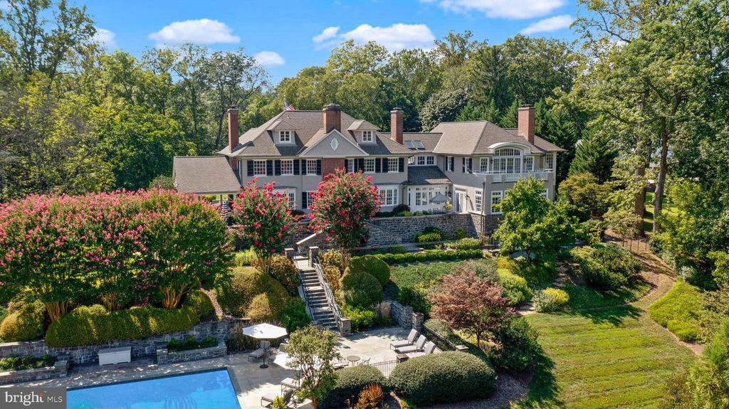 7506 L'HIRONDELLE CLUB RD, Towson, MD 21204