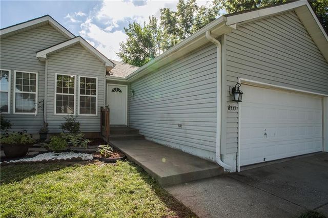 8531 Vassar Avenue, Raytown, MO 64138