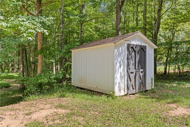 135 Ashley Creek, Newnan, GA 30263