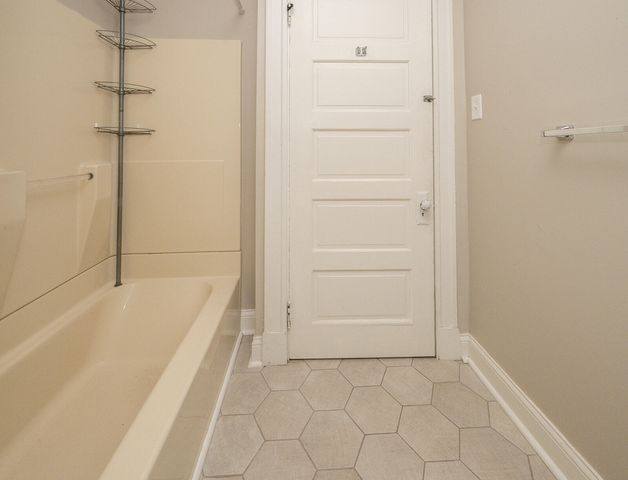 303 E 21st Street, Covington, KY 41014