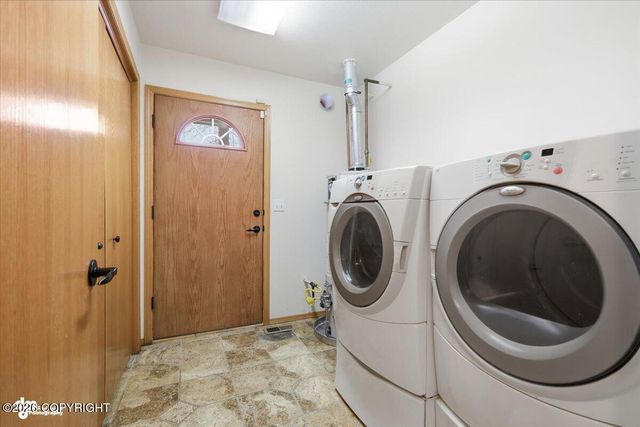 3978 N Meadow Lakes Drive, Wasilla, AK 99623