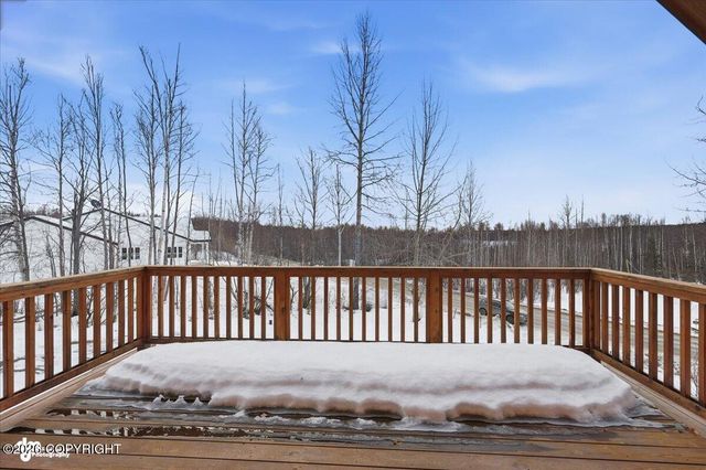 3978 N Meadow Lakes Drive, Wasilla, AK 99623