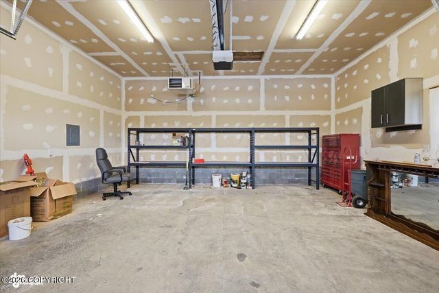 3978 N Meadow Lakes Drive, Wasilla, AK 99623