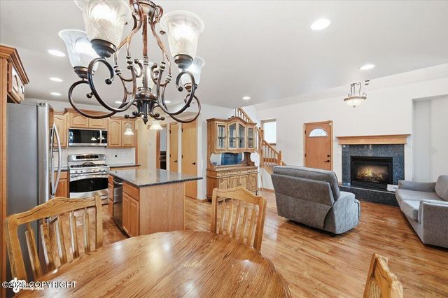 3978 N Meadow Lakes Drive, Wasilla, AK 99623