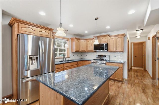 3978 N Meadow Lakes Drive, Wasilla, AK 99623