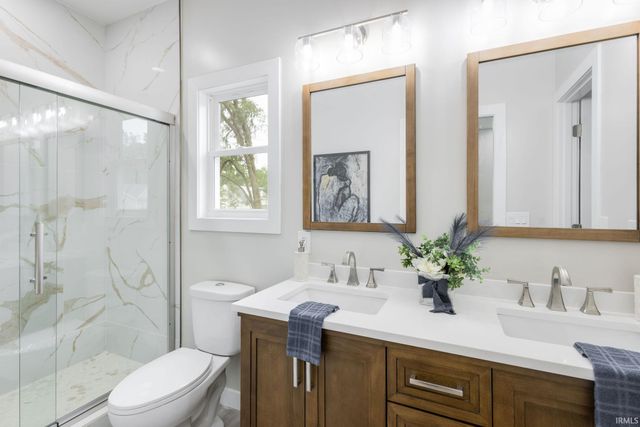 51670 Prescott Avenue, South Bend, IN 46637