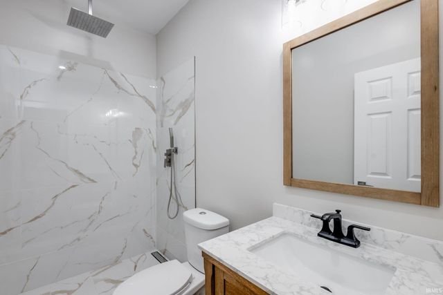 51670 Prescott Avenue, South Bend, IN 46637