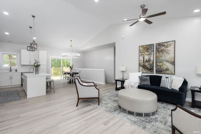 51670 Prescott Avenue, South Bend, IN 46637