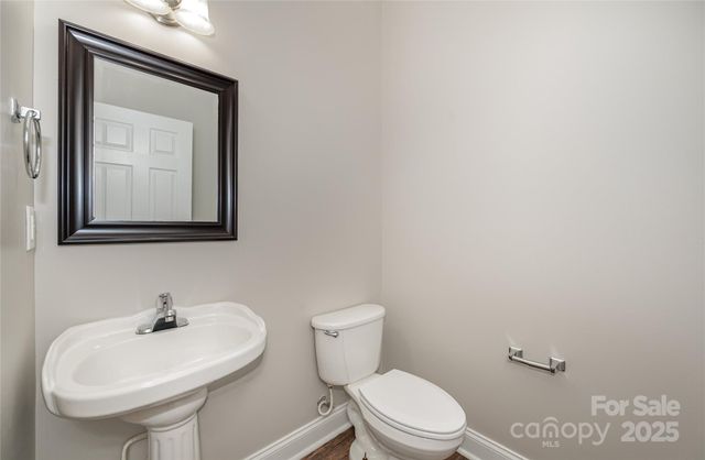 1309 Bedlington Drive NW, Charlotte, NC 28269