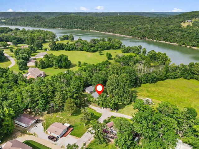 441 Cane Cove Road, Cape Fair, MO 65624