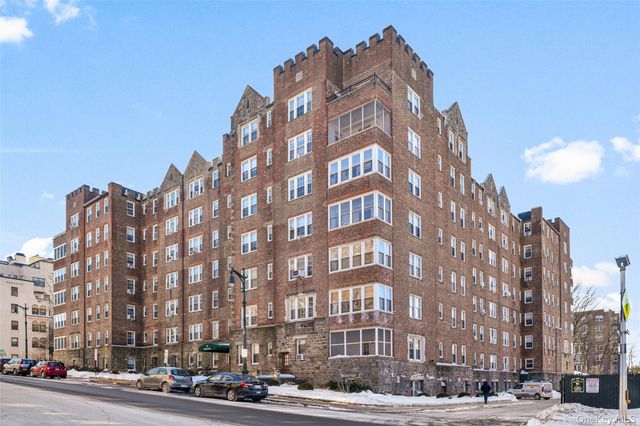 21 N Chatsworth Avenue 2L, Larchmont, NY 10538