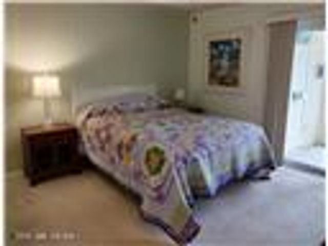 8 Vista Palm Lane, 106, Vero Beach, FL 32962