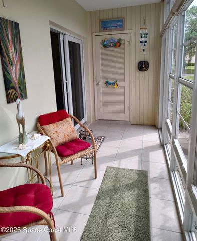 8 Vista Palm Lane, 106, Vero Beach, FL 32962