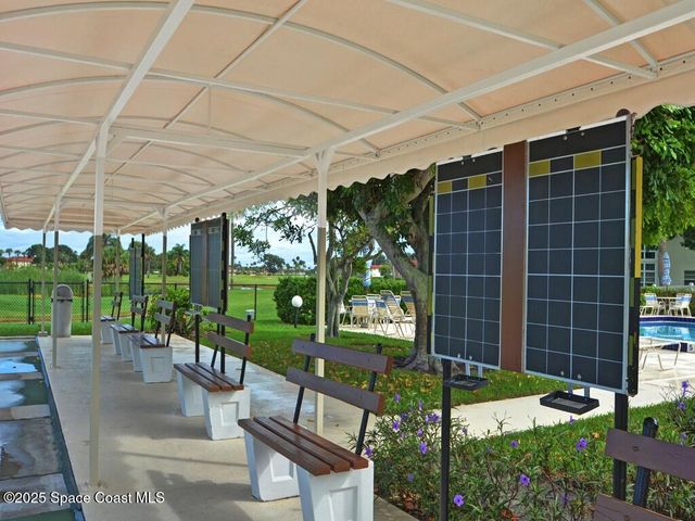 8 Vista Palm Lane, 106, Vero Beach, FL 32962