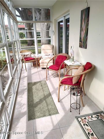 8 Vista Palm Lane, 106, Vero Beach, FL 32962