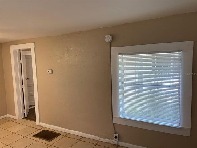 2010 28TH AVENUE N, St Petersburg, FL 33713