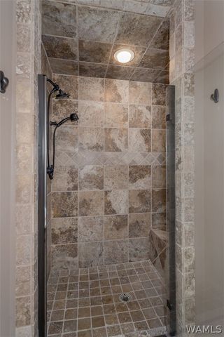 1649 Medlar, Tuscaloosa, AL 35405