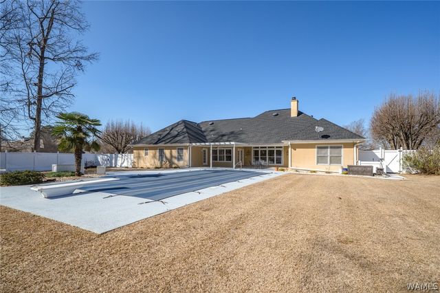 1649 Medlar, Tuscaloosa, AL 35405