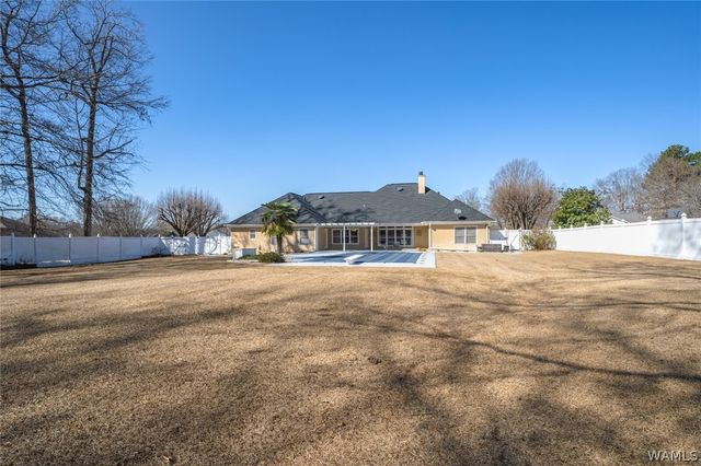 1649 Medlar, Tuscaloosa, AL 35405