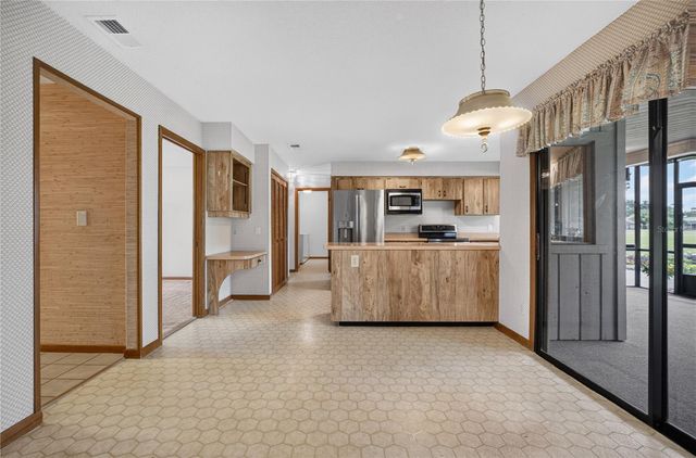 190 CANTERCLUB TRAIL NW, Longwood, FL 32779