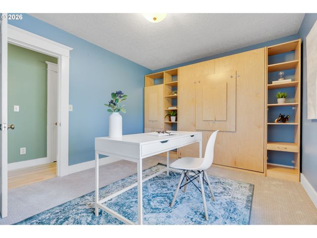 7335 Sw 68TH Ave, Portland, OR 97223