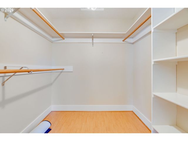 7335 Sw 68TH Ave, Portland, OR 97223