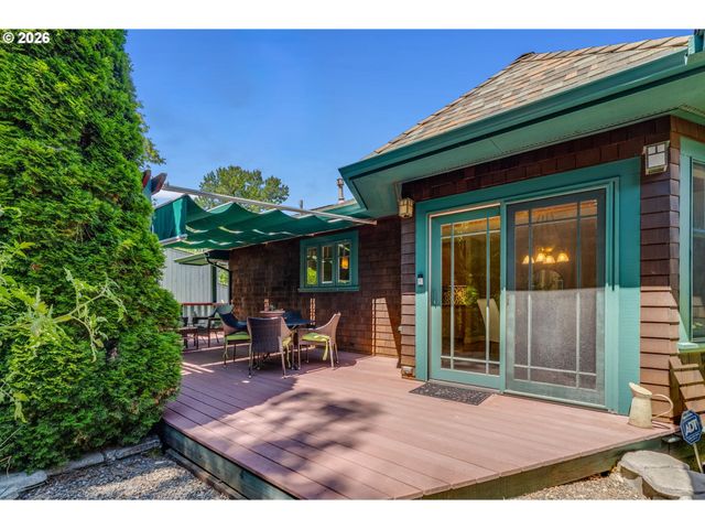 7335 Sw 68TH Ave, Portland, OR 97223