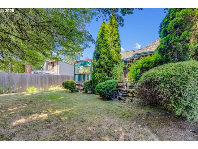 7335 Sw 68TH Ave, Portland, OR 97223