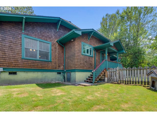 7335 Sw 68TH Ave, Portland, OR 97223