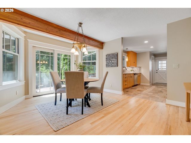 7335 Sw 68TH Ave, Portland, OR 97223