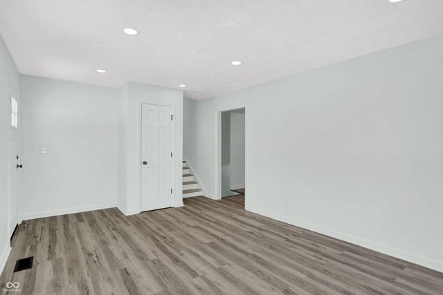 5354 W Lacross Drive, Bloomington, IN 47404