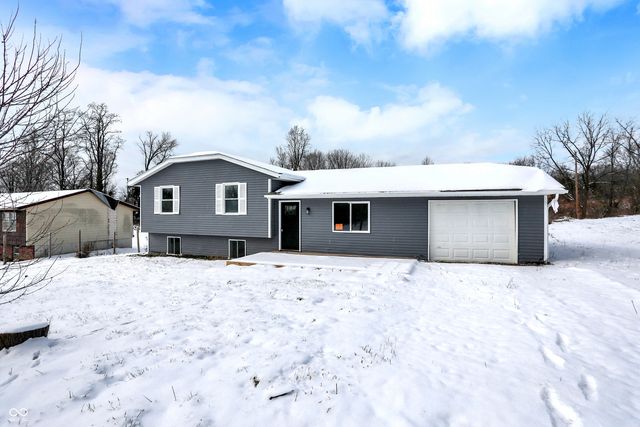 5354 W Lacross Drive, Bloomington, IN 47404