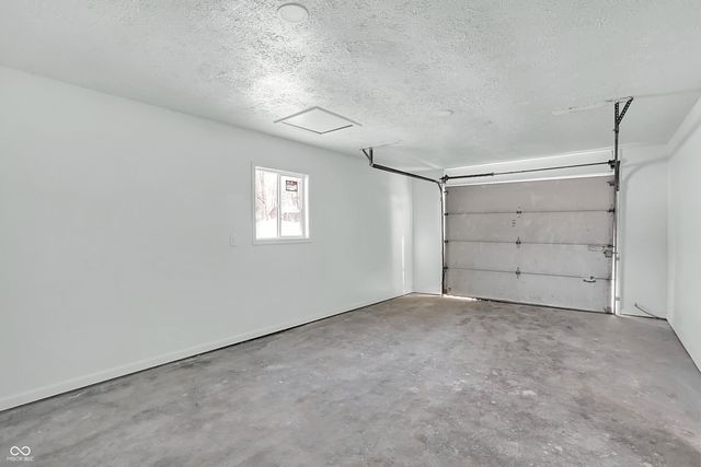 5354 W Lacross Drive, Bloomington, IN 47404