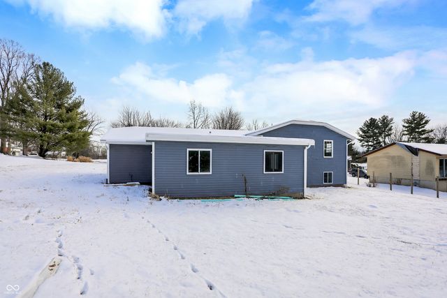 5354 W Lacross Drive, Bloomington, IN 47404