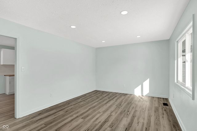 5354 W Lacross Drive, Bloomington, IN 47404