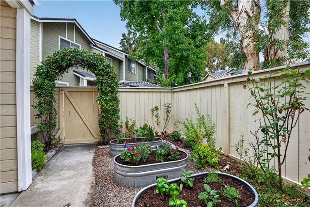 6211 Plymouth Court 114, Yorba Linda, CA 92887