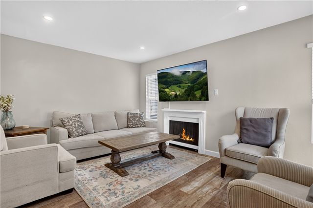 6211 Plymouth Court 114, Yorba Linda, CA 92887