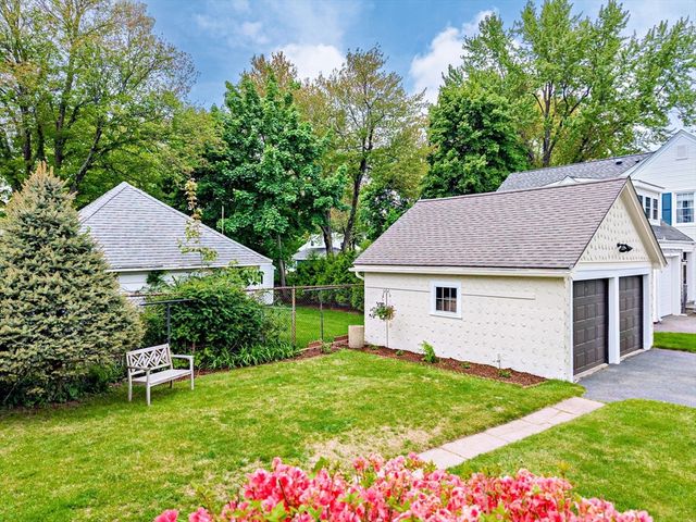 46 Hawthorne Street, Longmeadow, MA 01106