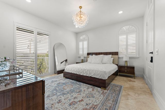 430 SUNSET Drive, Pompano Beach, FL 33062