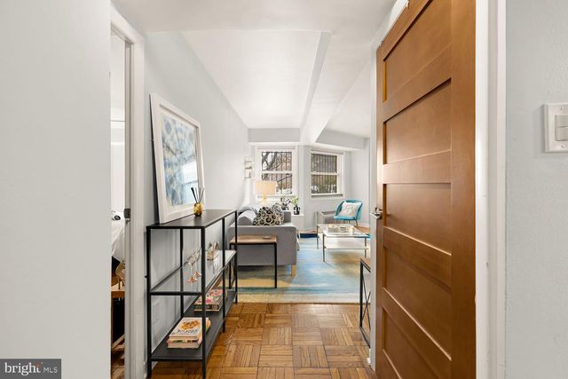 1801 CLYDESDALE PL NW #222, Washington, DC 20009