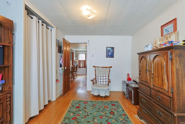 207 W 12th Street, Mishawaka, IN 46544