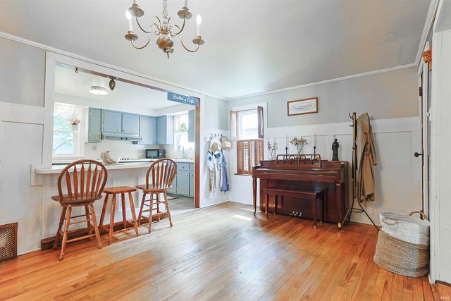 207 W 12th Street, Mishawaka, IN 46544