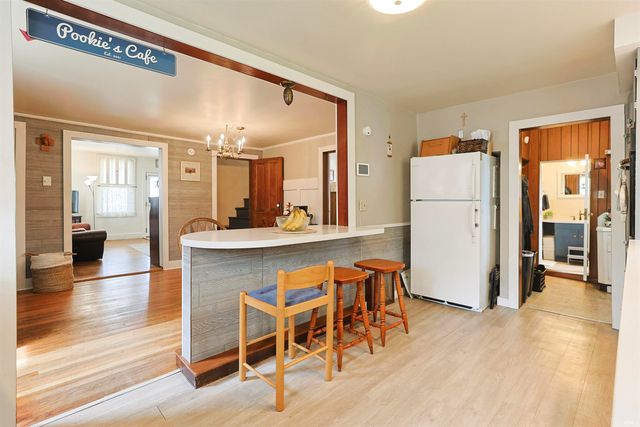 207 W 12th Street, Mishawaka, IN 46544