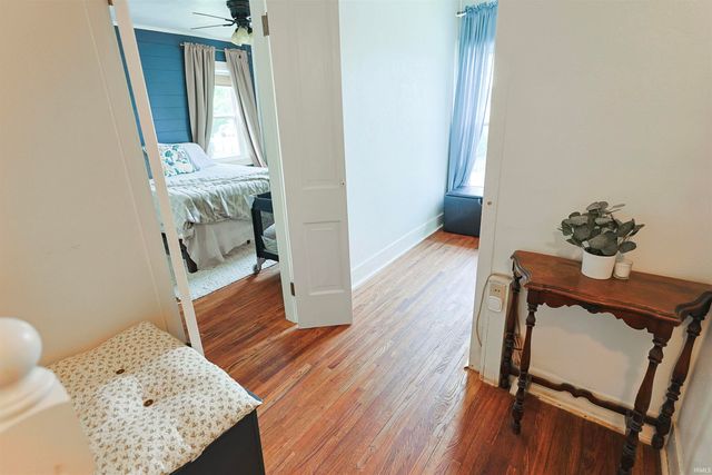 207 W 12th Street, Mishawaka, IN 46544