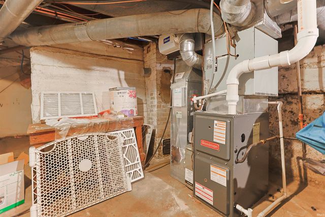 207 W 12th Street, Mishawaka, IN 46544