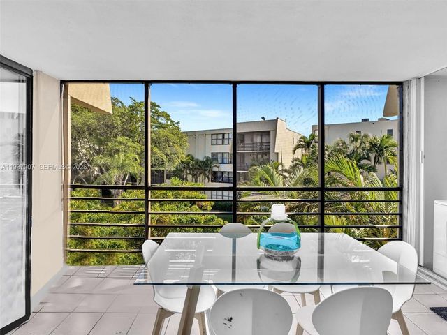 20401 NE 30th Ave 310-8, Aventura, FL 33180